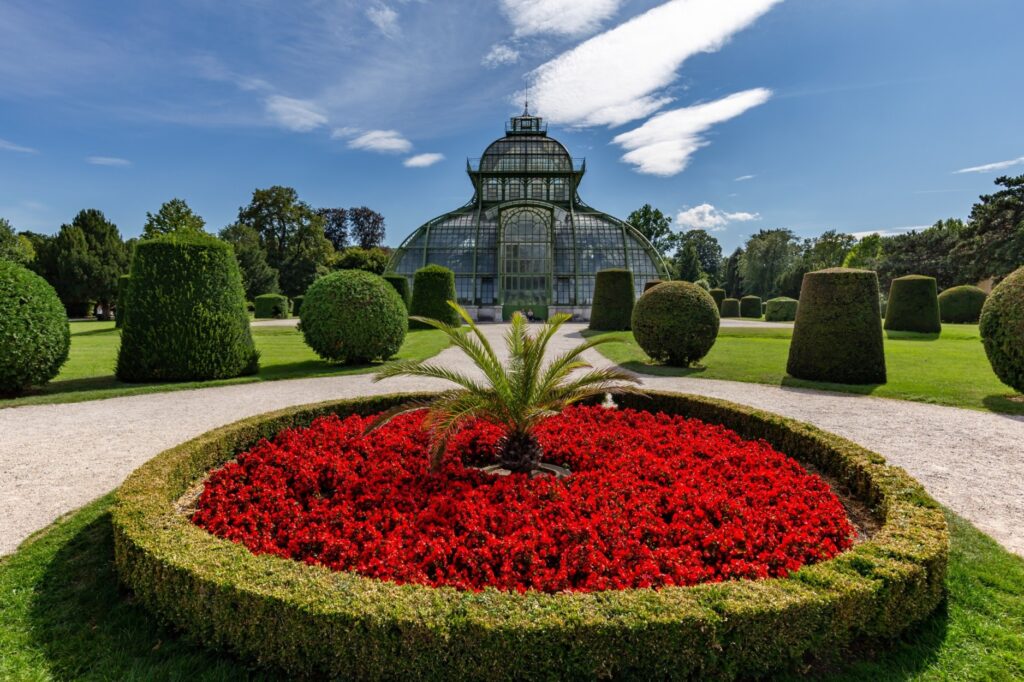 beautiful botanical garden schonbrunn palace vienna austria (1) (1) (1)