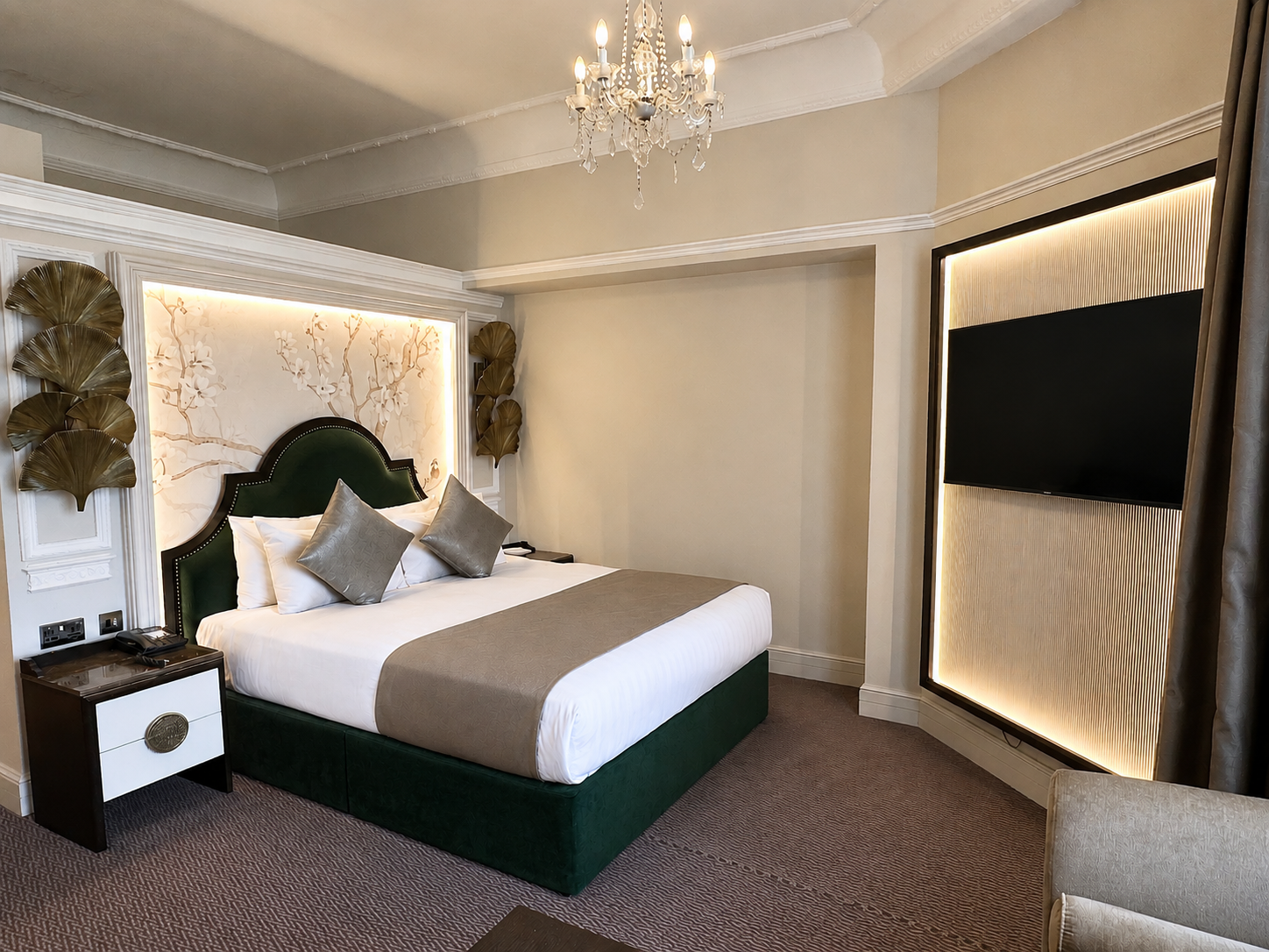 room 6 (4)